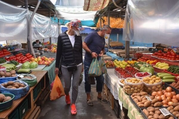 Від картоплі до яблук: У МінАПК розповіли про падіння цін на овочі та фрукти