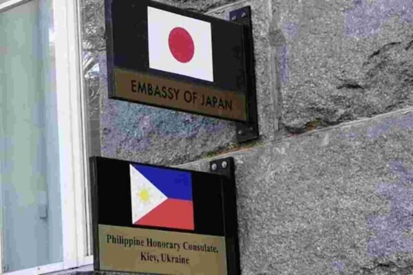 Японія відновить роботу посольства у Києві