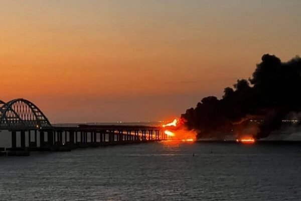 ГУР про підрив Кримського мосту: Не коментуємо звинувачень з боку фейкових структур