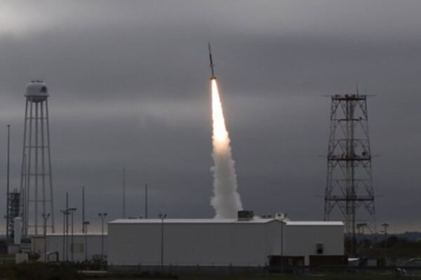 США успішно випробували гіперзвукову зброю