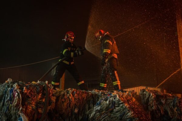 На ранок 11 жовтня без електрики залишається 301 населений пункт в Україні