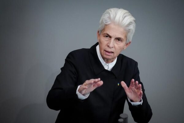 У Бундестазі вважають, що з путіним неможливо домовитися, – Welt