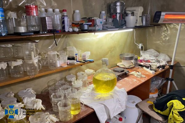 У Києві вилучили прекурсорів на мільйон доларів