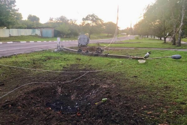 Окупанти обстріляли три райони Дніпропетровщини