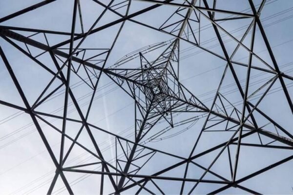 В Україні через ракетну атаку проблеми з електрикою і інтернетом