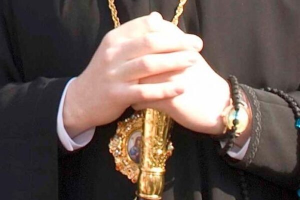 СБУ викрила 33 священиків УПЦ (МП), які корегували вогонь окупантів, – Малюк