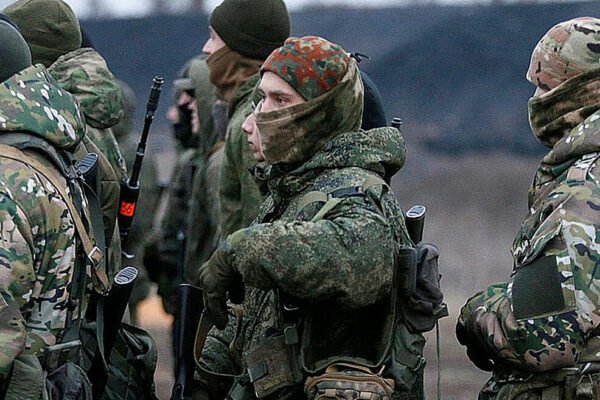 Командування окупантів бере хабарі з військовослужбовців, щоб не посилати їх на першу лінію фронту