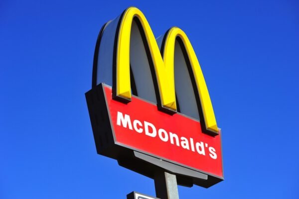 Новий ресторан McDonald’s під Києвом має власне бомбосховище