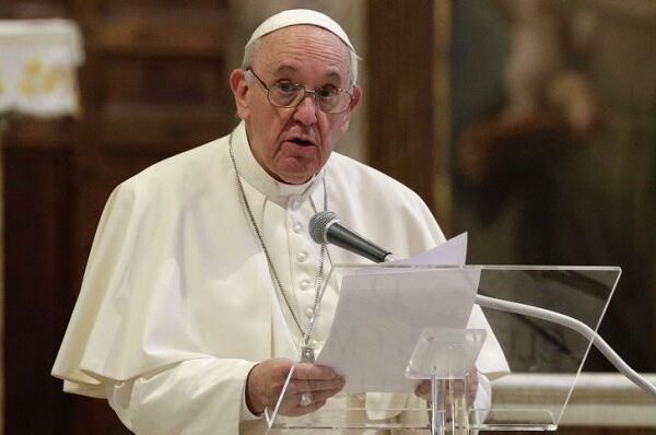 Папа Римський порівняв агресію росіян з Голодомором