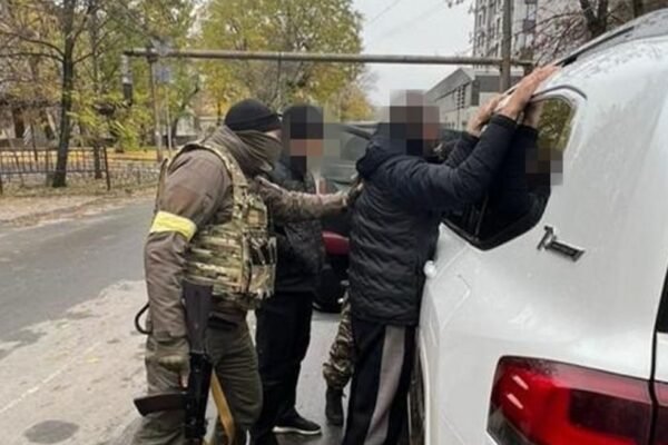 Житель Херсона допомагав фсб втікати на катерах на лівий берег Дніпра (ФОТО)