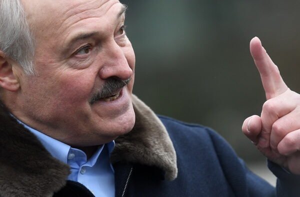 “Не лише Європа затремтить”: Лукашенко пригрозив світові “брудними” і “чистими” бомбами