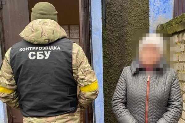 СБУ затримала головну фінансистку окупантів у звільненій Снігурівці (ФОТО)
