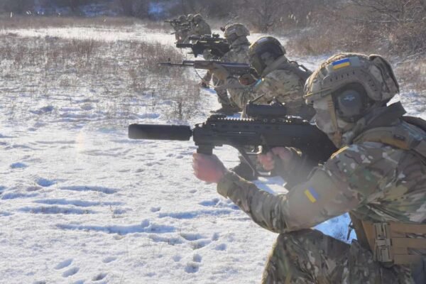 Британія надасть більше зимового спорядження для українських воїнів