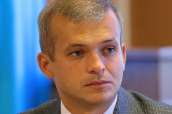 Обов’язки міністра розвитку громад і територій тимчасово покладено на Василя Лозинського