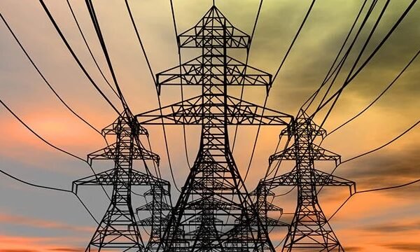 В Укренерго закликали українців готуватися до жорстких відключень світла