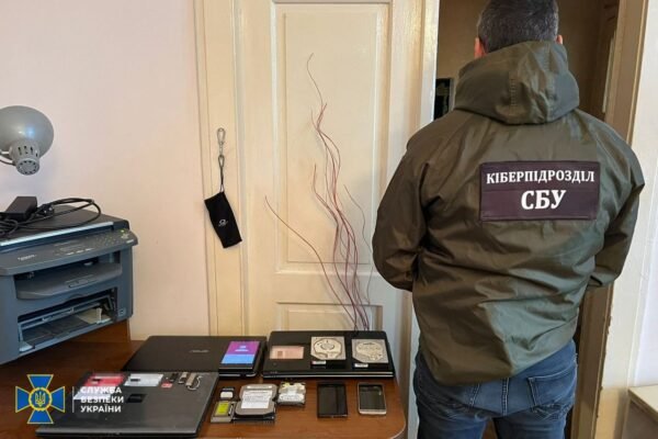 СБУ затримала ворожого агітатора, який готував фейки для ток-шоу соловйова (ФОТО)