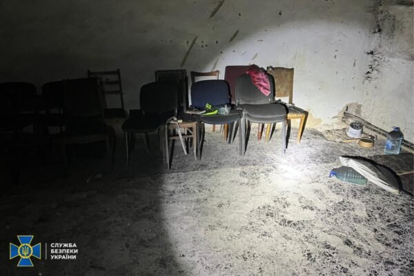 У звільненому Херсоні виявили ще одну катівню росіян (ФОТО)