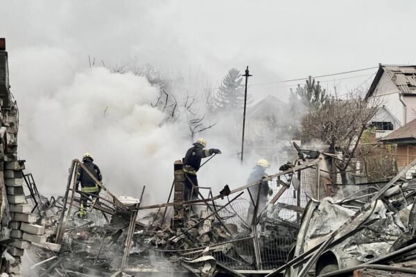 Ракетна атака на Дніпро: кількість постраждалих збільшилась (ФОТО)