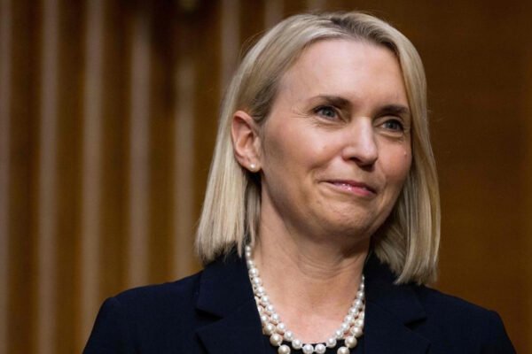 Прокидатися від російських бомб стало надто звичним: Посол США відреагувала на атаку Києва