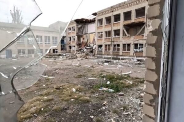 Ворог тричі обстріляв Нікопольщину і завдав відчутного удару по Херсонщині