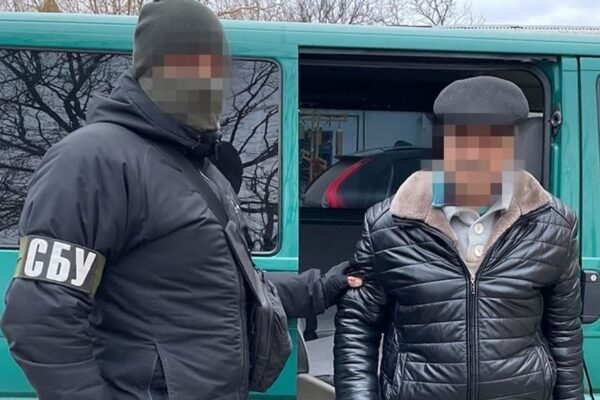 На Херсонщині спіймали колаборантів, які погрожували розстрілом за відмову “голосувати” на псевдореферендумі