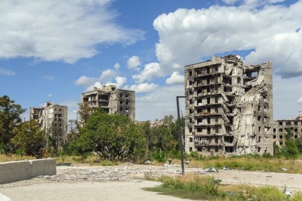 Окупанти планують знести цілий квартал у Маріуполі біля “Азовсталі”