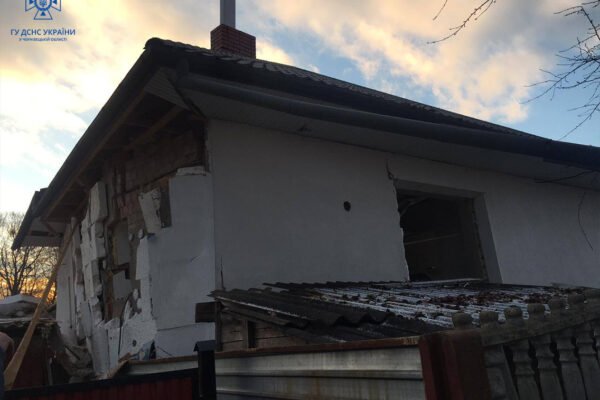 Загинула дитина: у Чернівцях стався вибух газу у житловому будинку (ФОТО)