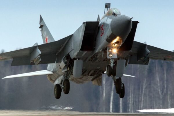 На Росії розбився винищувач Міг-31