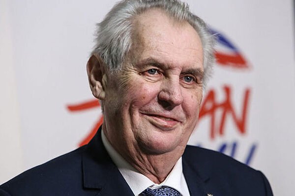 Рано чи пізно тиск вільних країн змусить Росію залишити територію України – президент Чехії