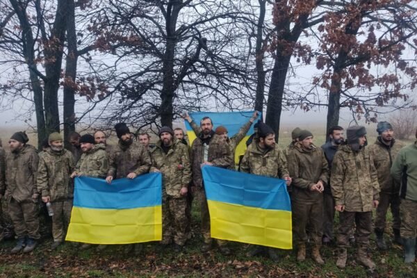 Україна повернула з російського полону ще 64 військовослужбовців ЗСУ (ФОТО, ВІДЕО)