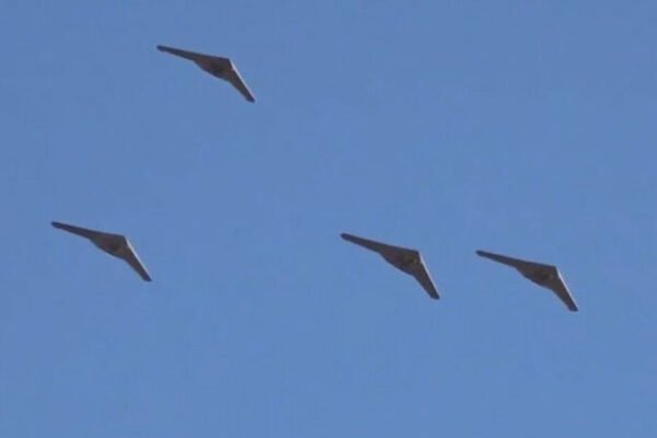 Атака на столицю: Рашисти запустили на Київ 20 дронів-камікадзе, є влучання