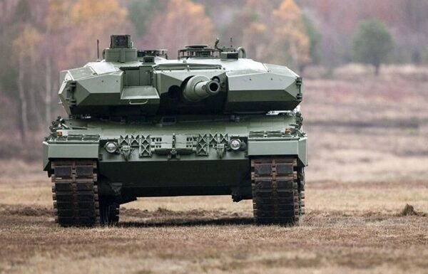 Норвегія передасть Україні танки Leopard 2