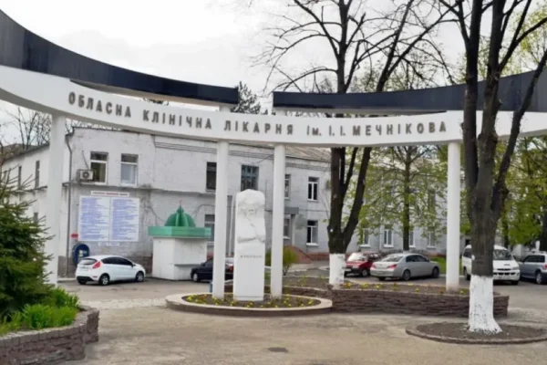 У Дніпрі врятували військовослужбовця, якому відірвало ноги під час мінометного обстрілу (ФОТО)