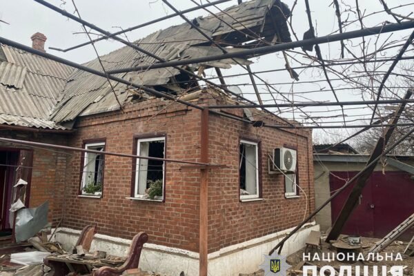 За добу від атак росіян постраждали 12 населених пунктів Донеччини (ФОТО)