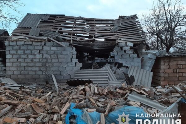 Рашисти за добу завдали 26 ударів по містах та селах Донеччини (ФОТО)