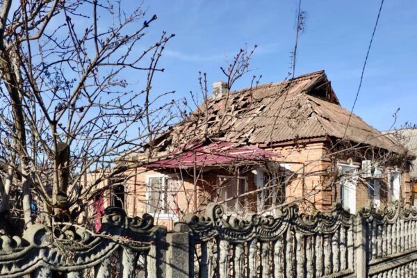 Окупанти вдруге за день вдарили по Нікопольщині: є постраждалий (ФОТО)