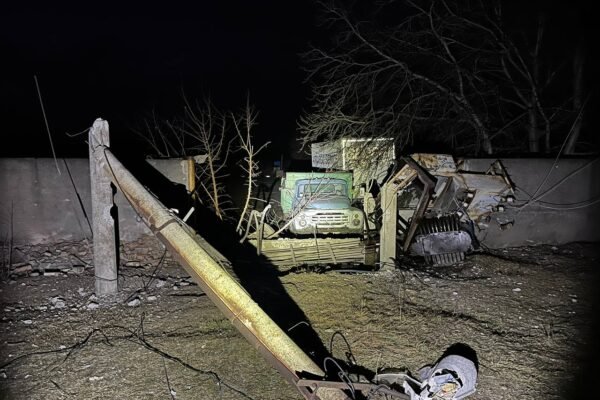 Окупанти тричі обстріляли Нікопольський район Дніпропетровщині: Поцілили у підприємство (ФОТО)
