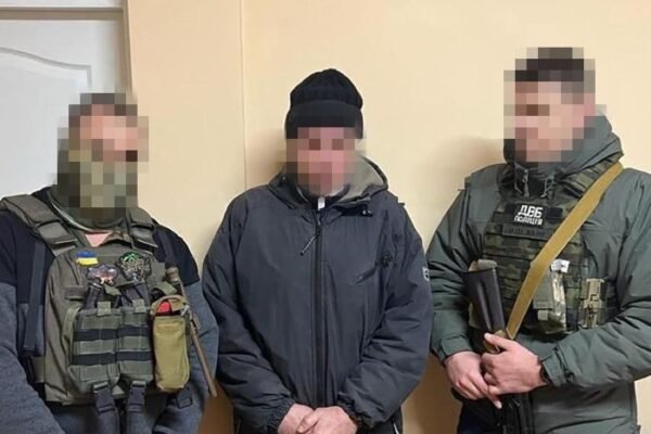 У Херсоні затримали колаборанта з “мвд рф” (ФОТО)