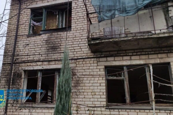 Окупанти обстріляли Нікопольщину забороненими снарядами (ФОТО)