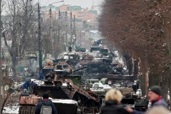 Американці відновлять вокзальну вулицю і понад 100 будинків у Бучі