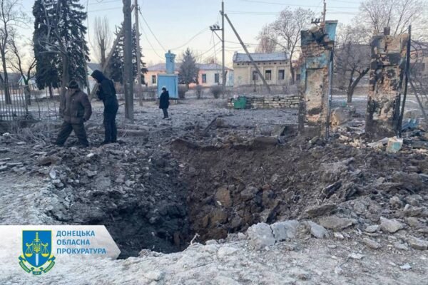 На Донеччині через обстріли загинуло четверо людей (ФОТО)