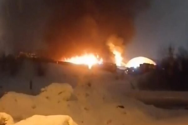 Чергова пожежа: у російській Уфі горів хімічний завод (ВІДЕО)