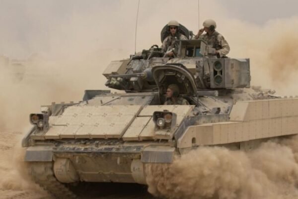 Виділені США БМП Bradley прибули до Німеччини (ВІДЕО)