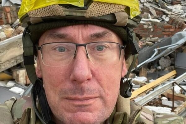 Залужний призначив колишнього генпрокурора Луценка командиром взводу ударних БПЛА