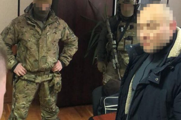 СБУ затримала працівника філії “Укрзалізниці”, який коригував ракетні удари по енергооб’єктах