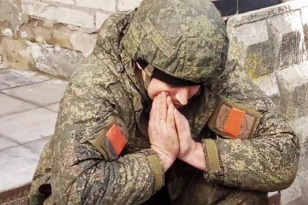 Відомо, скільки росіян виявили бажання добровільно здатися в полон