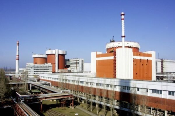 Дві ракети рф пролетіли небезпечно близько від Південноукраїнської АЕС, – Енергоатом