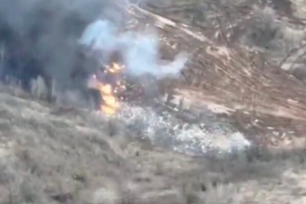 ЗСУ знищили колону російських танків на Луганщині (ВІДЕО)