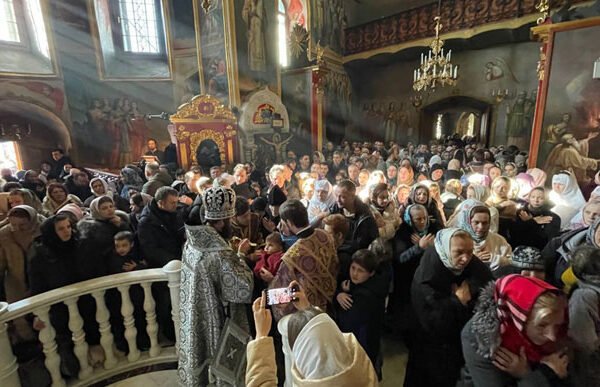 Скандал навколо Лаври: Священики УПЦ МП влаштували демарш (ВІДЕО)