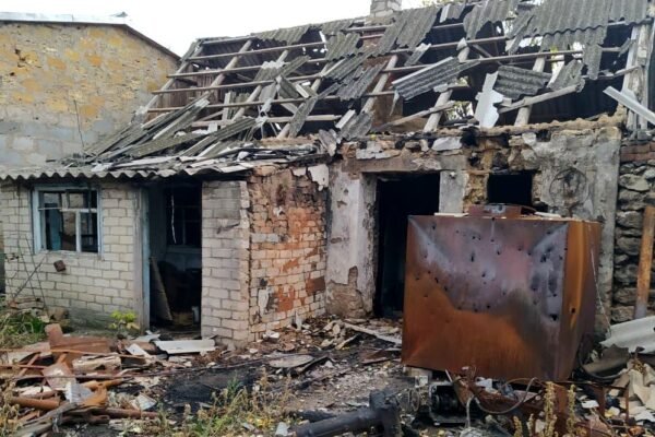 Окупанти за добу випустили по Херсонщині понад 350 снарядів: четверо поранених (ФОТО)